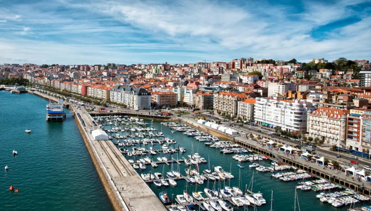 Bajo Con Terraza A 5 Min De La Playa Villa Santander Bagian luar foto